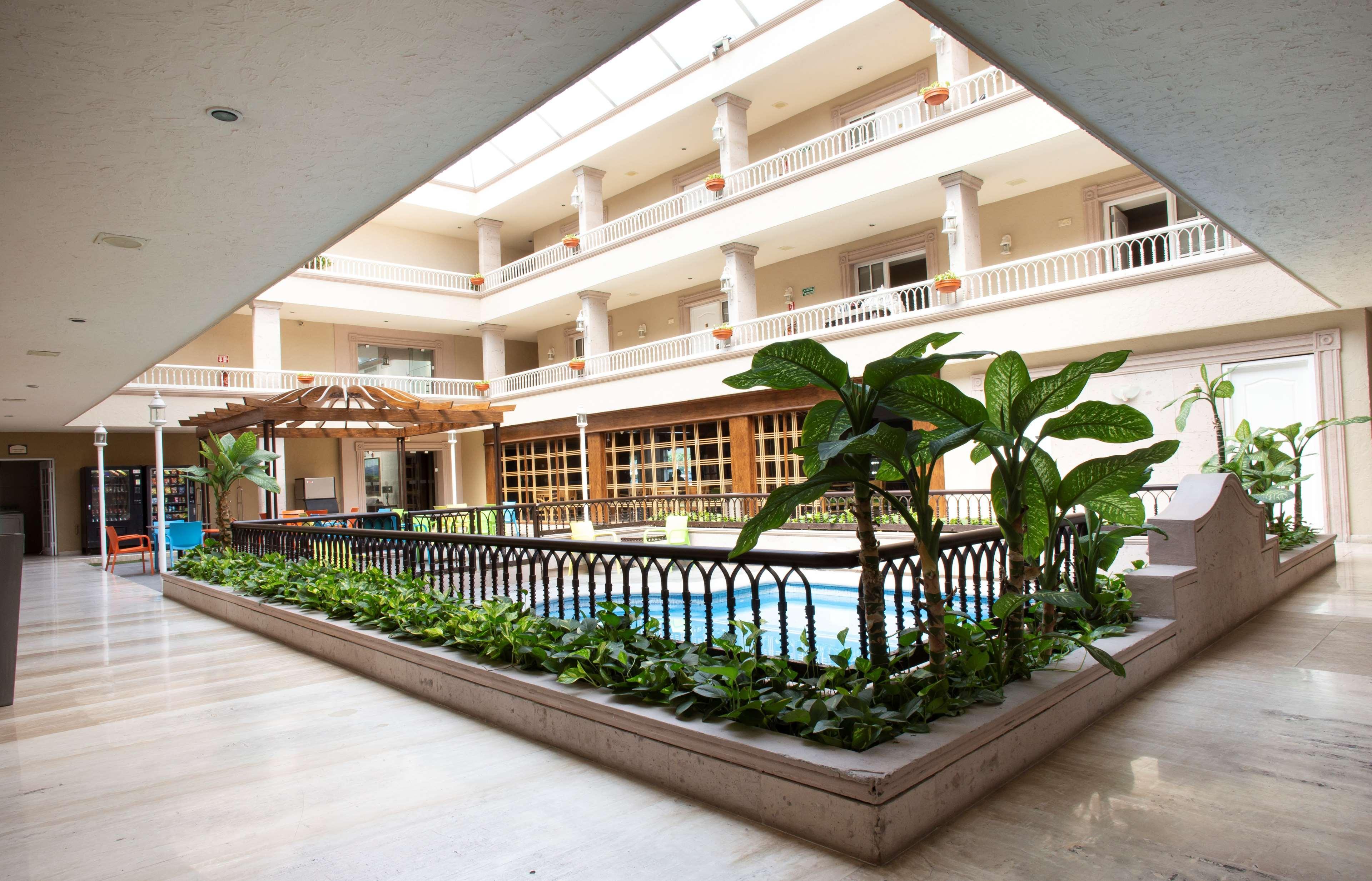Best Western Plus Monterrey Colon 외부 사진
