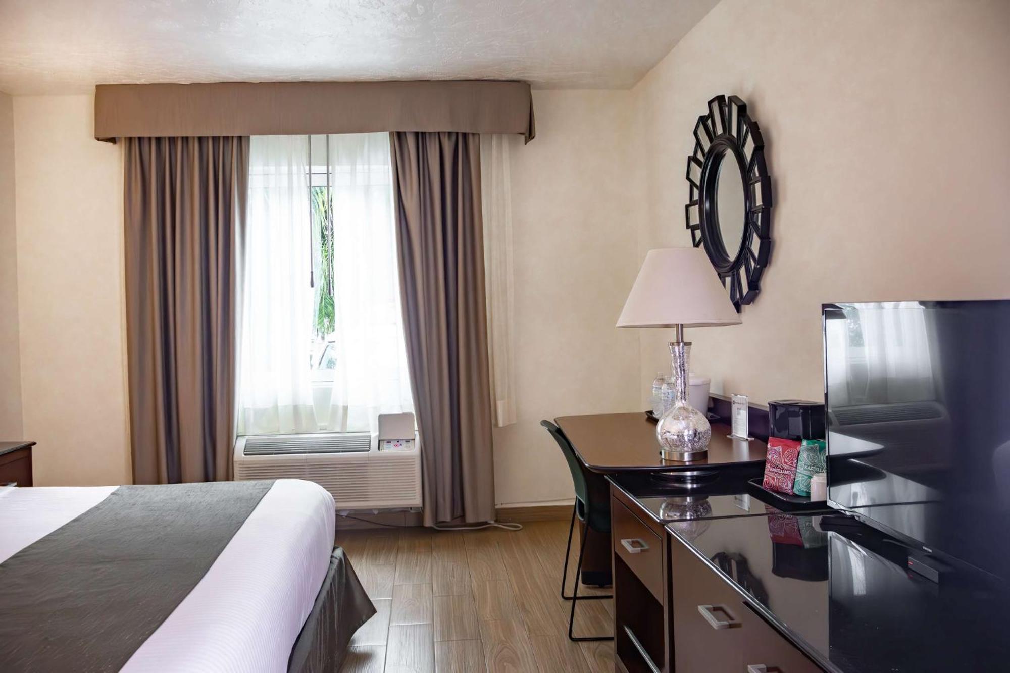Best Western Plus Monterrey Colon 외부 사진