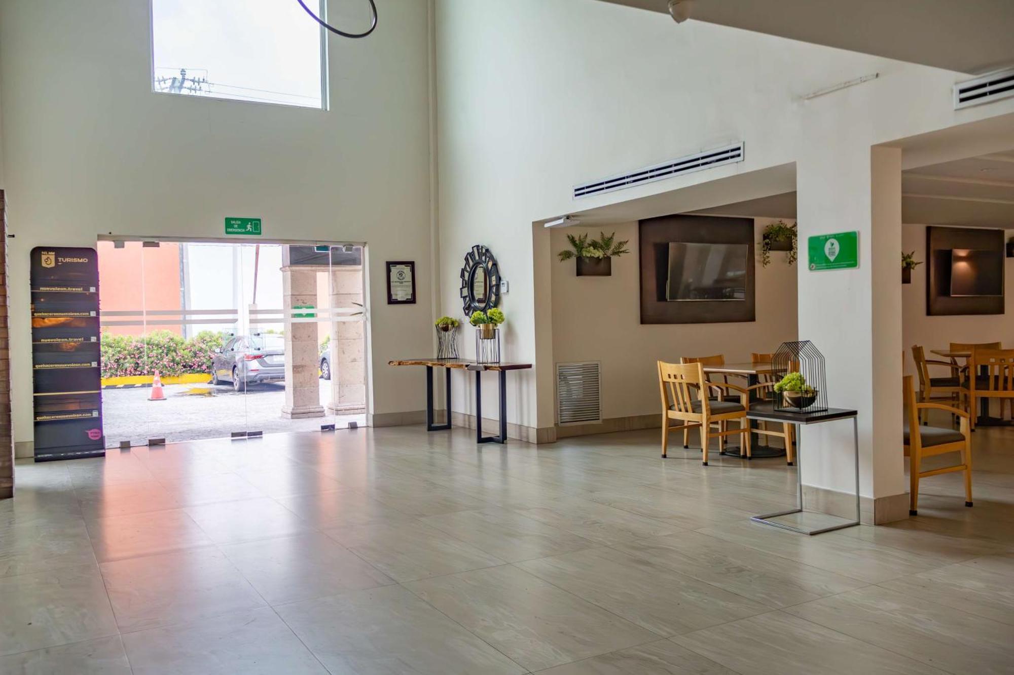 Best Western Plus Monterrey Colon 외부 사진